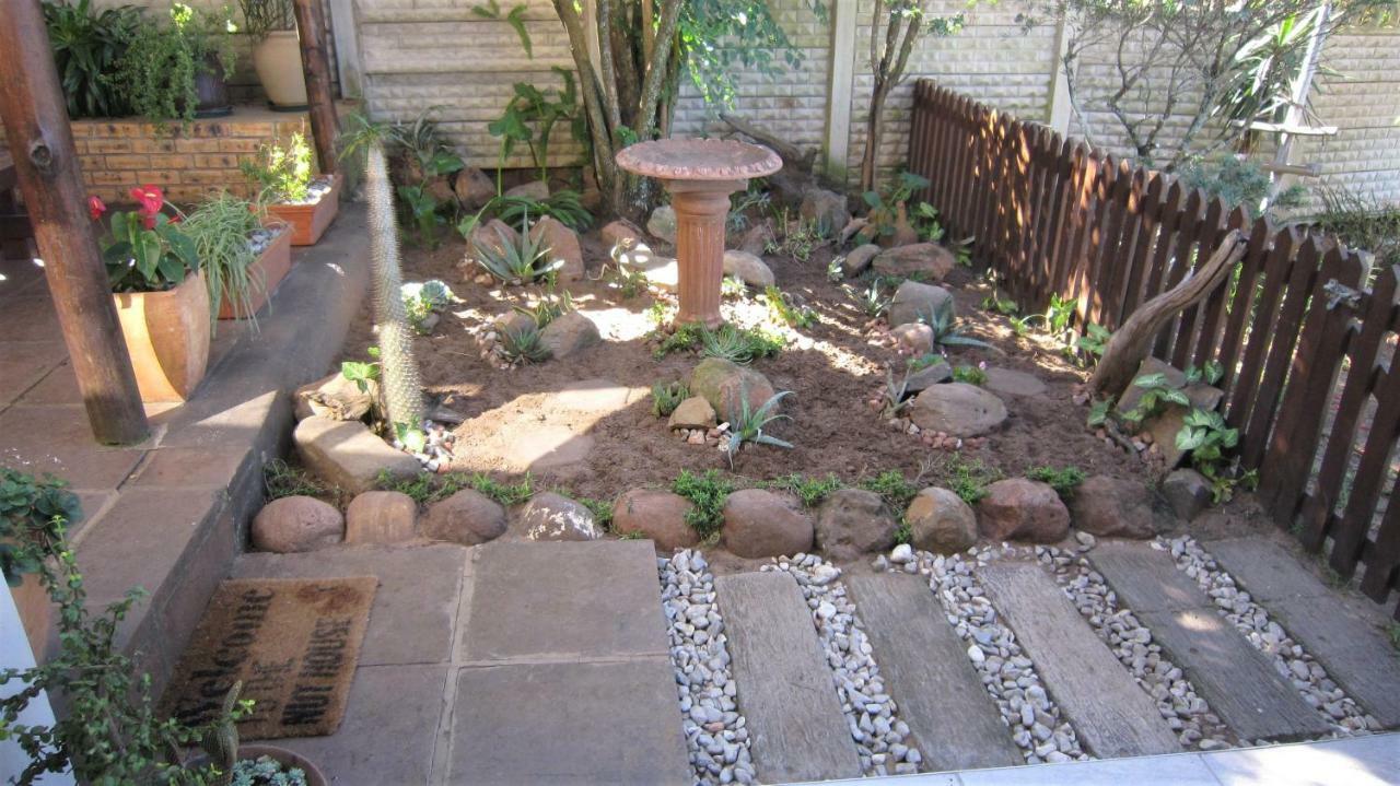 See Rus Self Catering Unit In Westbrook Kzn Private Neat And Cosy Dış mekan fotoğraf
