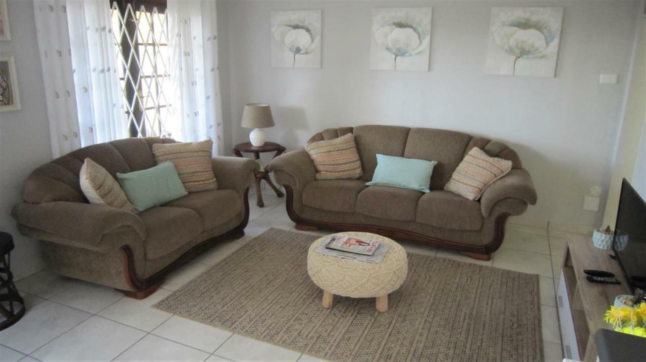 See Rus Self Catering Unit In Westbrook Kzn Private Neat And Cosy Dış mekan fotoğraf